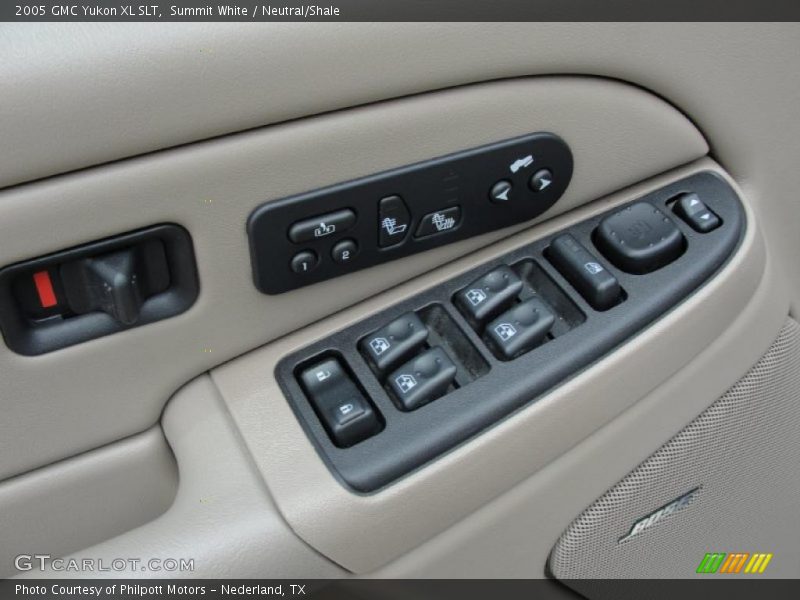 Summit White / Neutral/Shale 2005 GMC Yukon XL SLT