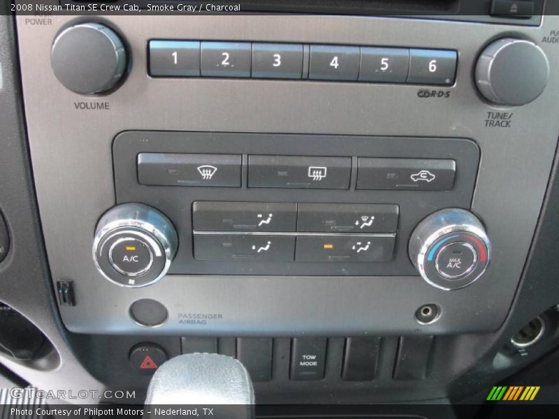 Smoke Gray / Charcoal 2008 Nissan Titan SE Crew Cab