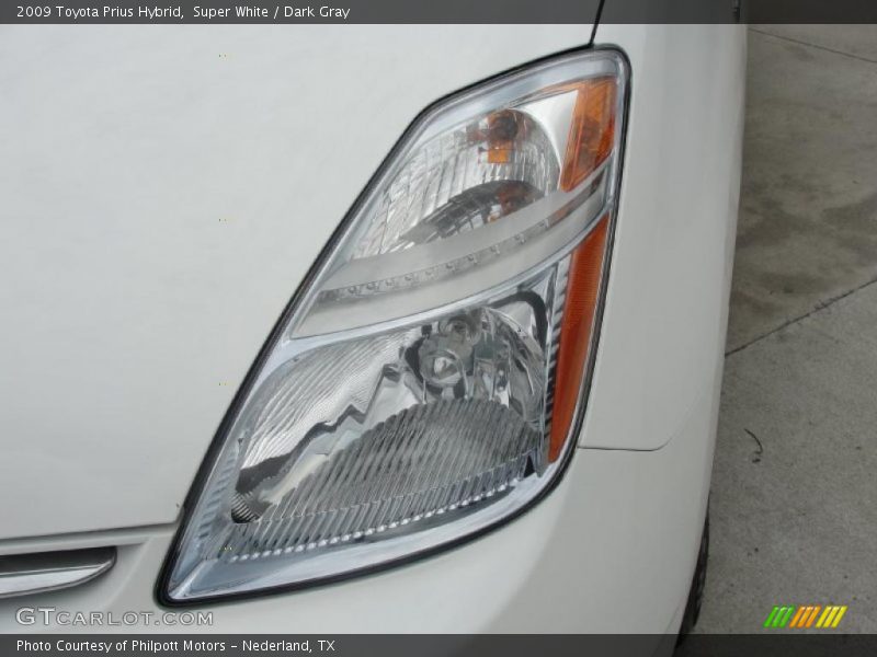 Super White / Dark Gray 2009 Toyota Prius Hybrid