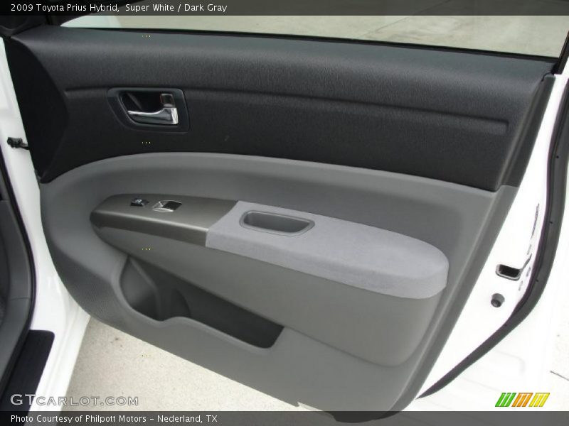 Super White / Dark Gray 2009 Toyota Prius Hybrid