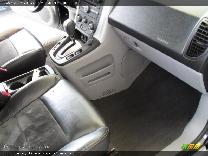 Silver Nickel Metallic / Black 2007 Saturn VUE V6
