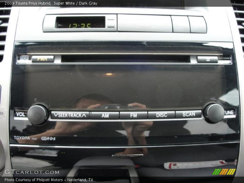 Super White / Dark Gray 2009 Toyota Prius Hybrid