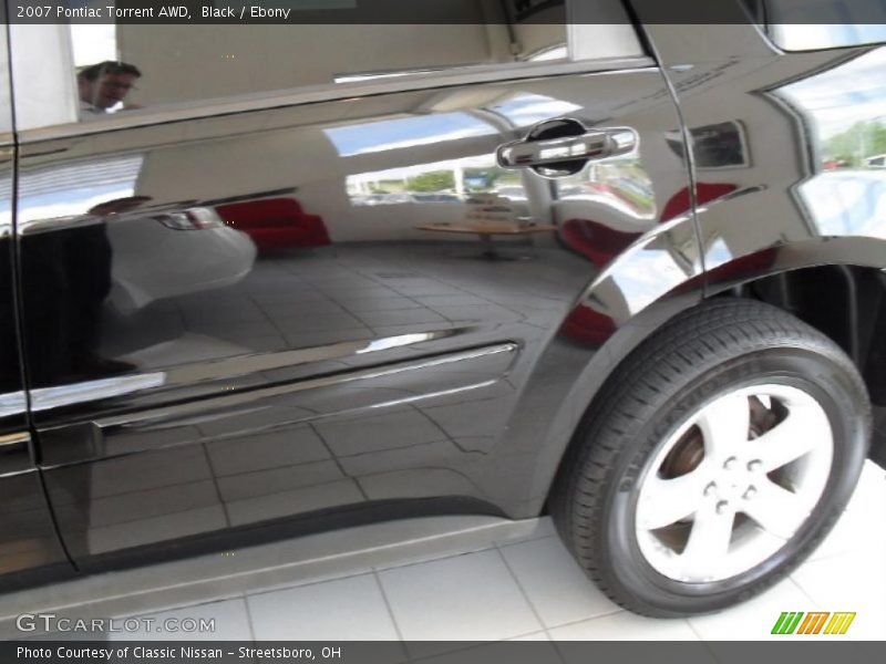 Black / Ebony 2007 Pontiac Torrent AWD