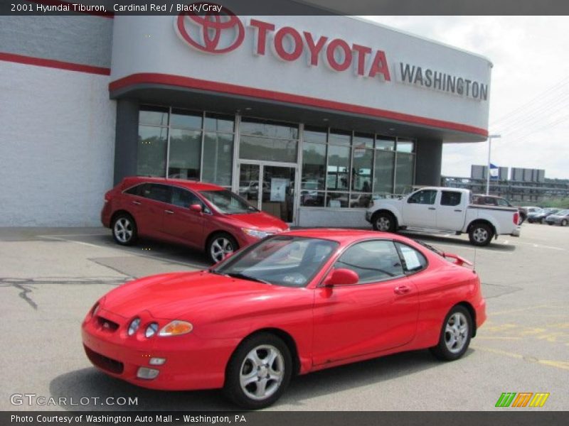 Cardinal Red / Black/Gray 2001 Hyundai Tiburon