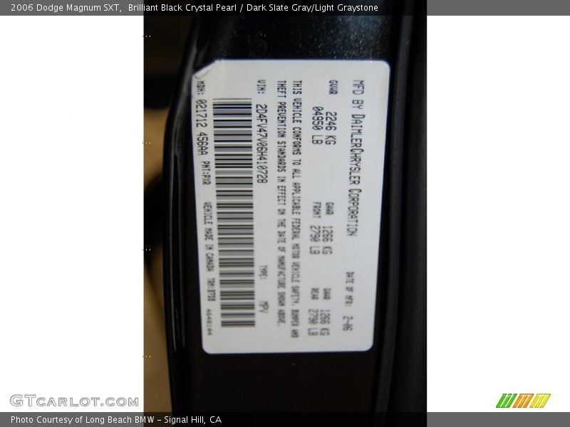 Brilliant Black Crystal Pearl / Dark Slate Gray/Light Graystone 2006 Dodge Magnum SXT