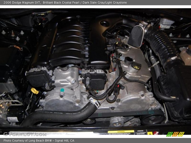 Brilliant Black Crystal Pearl / Dark Slate Gray/Light Graystone 2006 Dodge Magnum SXT