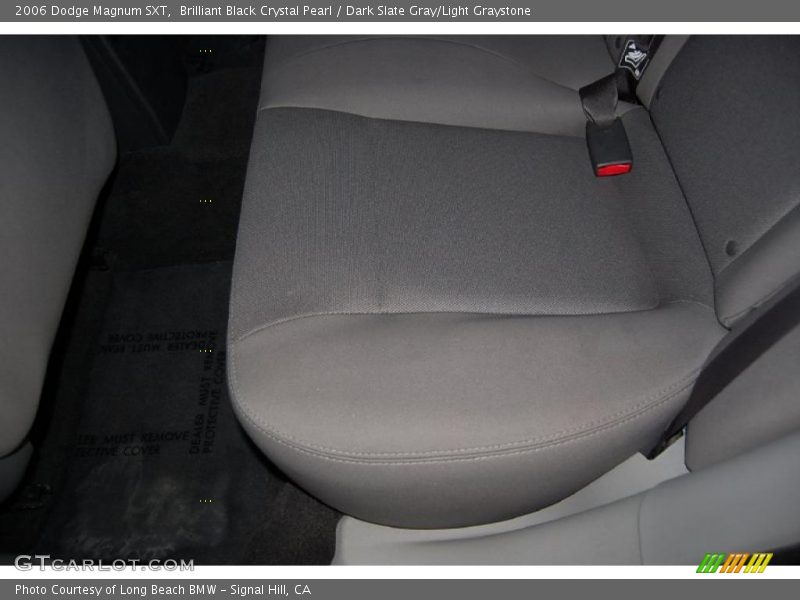 Brilliant Black Crystal Pearl / Dark Slate Gray/Light Graystone 2006 Dodge Magnum SXT