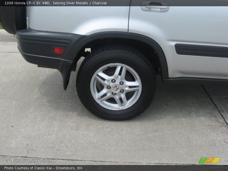 Sebring Silver Metallic / Charcoal 1998 Honda CR-V EX 4WD