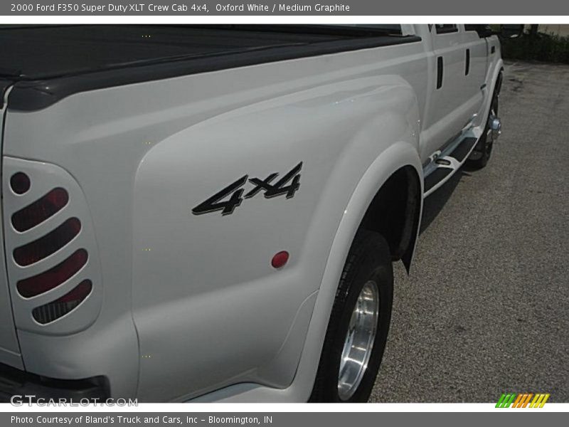 Oxford White / Medium Graphite 2000 Ford F350 Super Duty XLT Crew Cab 4x4