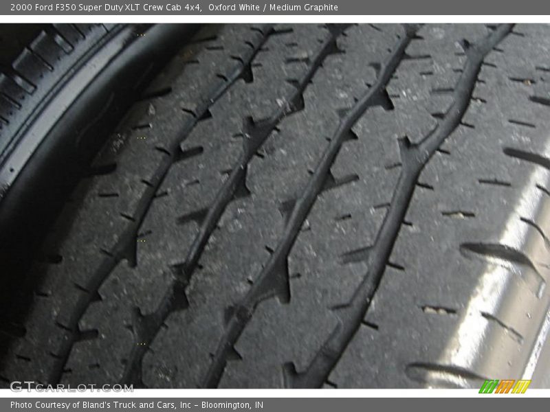 Oxford White / Medium Graphite 2000 Ford F350 Super Duty XLT Crew Cab 4x4