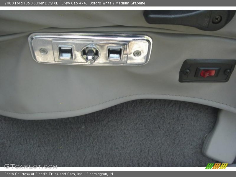 Oxford White / Medium Graphite 2000 Ford F350 Super Duty XLT Crew Cab 4x4