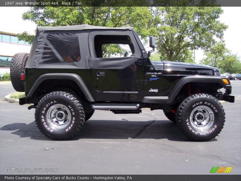 Black / Tan 1997 Jeep Wrangler Sport 4x4