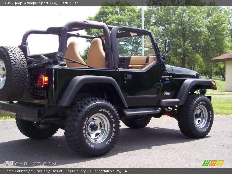 Black / Tan 1997 Jeep Wrangler Sport 4x4