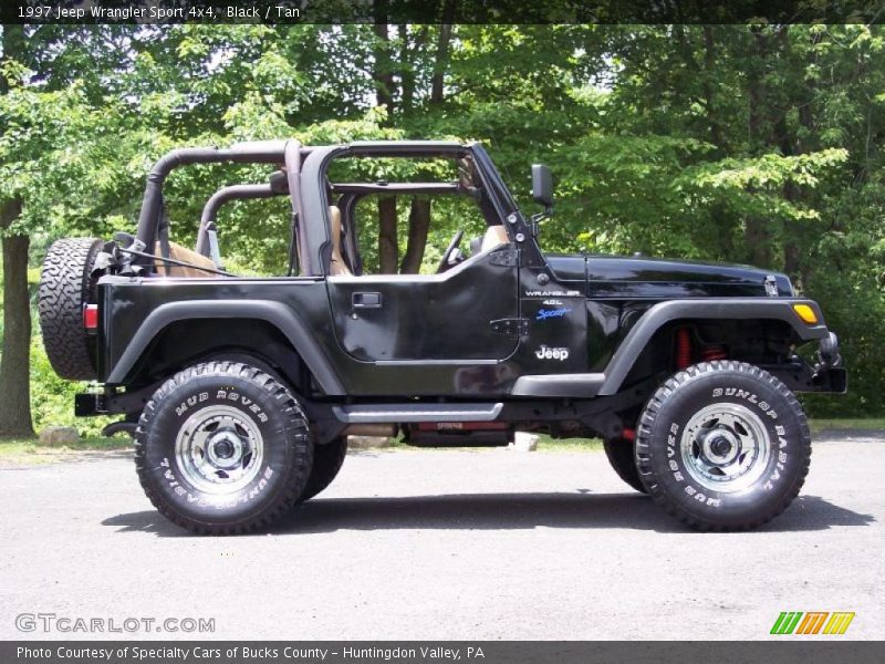 Black / Tan 1997 Jeep Wrangler Sport 4x4