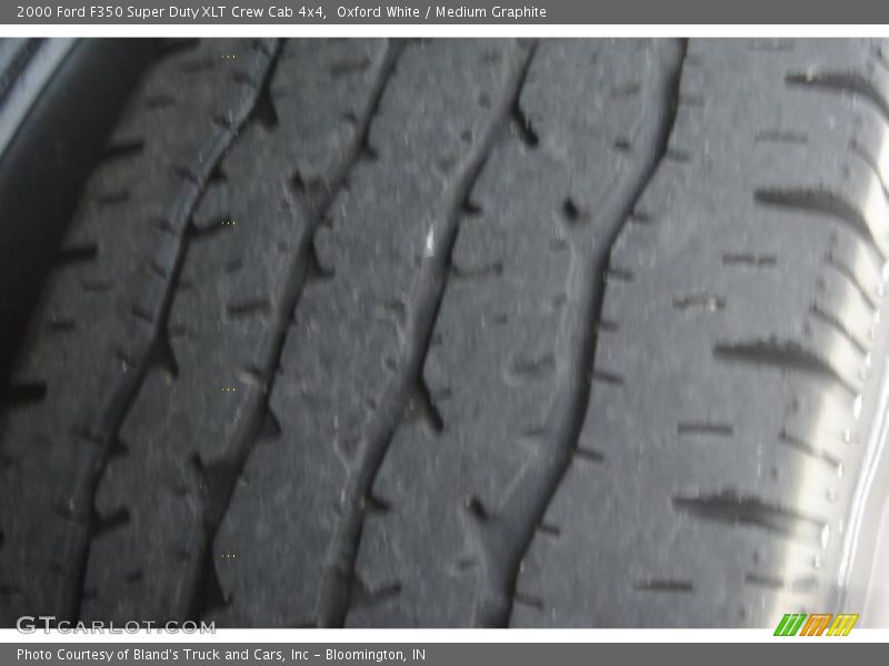 Oxford White / Medium Graphite 2000 Ford F350 Super Duty XLT Crew Cab 4x4