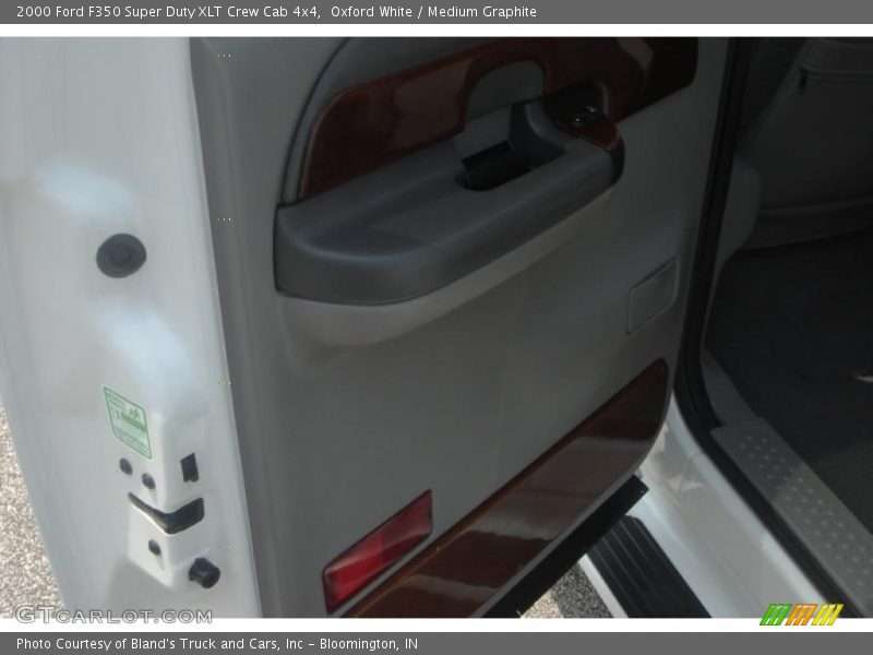 Oxford White / Medium Graphite 2000 Ford F350 Super Duty XLT Crew Cab 4x4