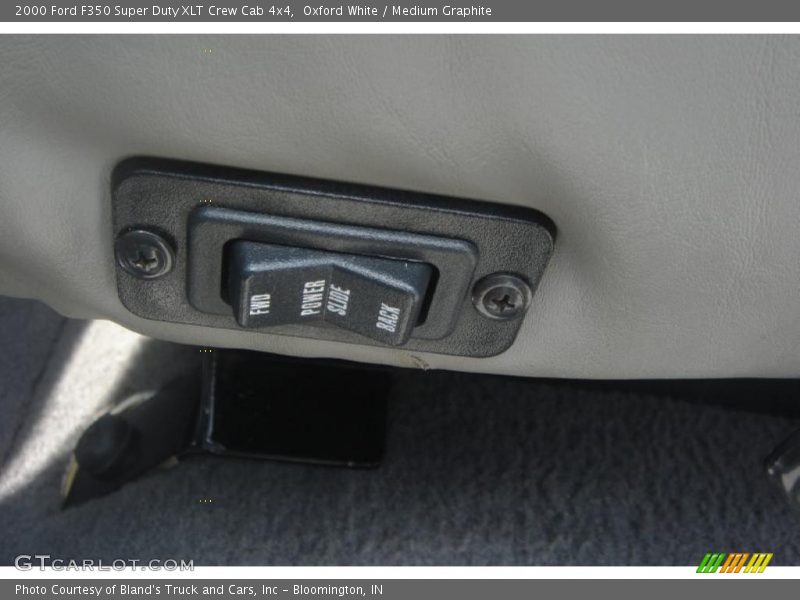 Oxford White / Medium Graphite 2000 Ford F350 Super Duty XLT Crew Cab 4x4
