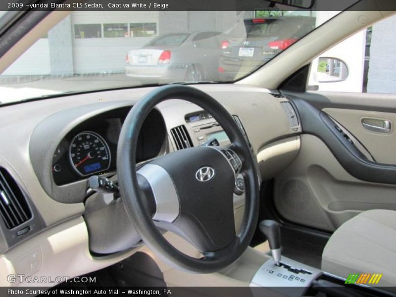 Captiva White / Beige 2009 Hyundai Elantra GLS Sedan