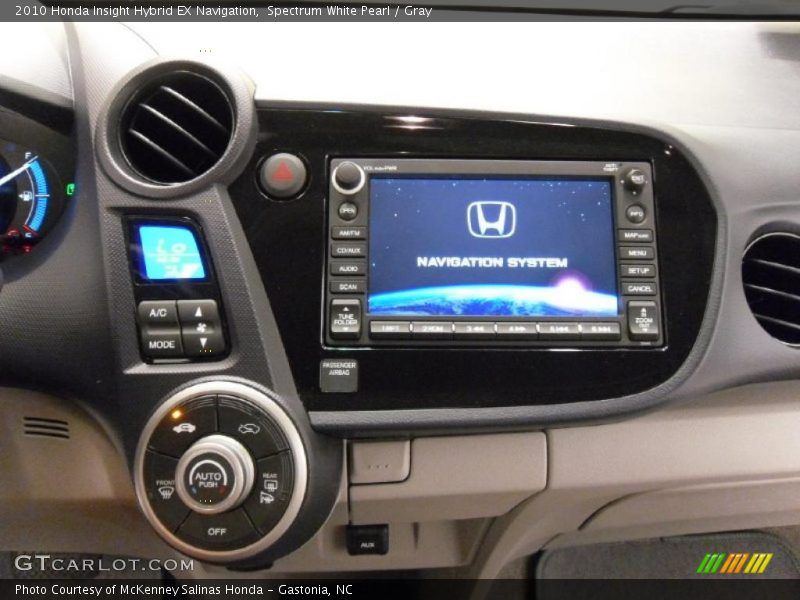 Spectrum White Pearl / Gray 2010 Honda Insight Hybrid EX Navigation