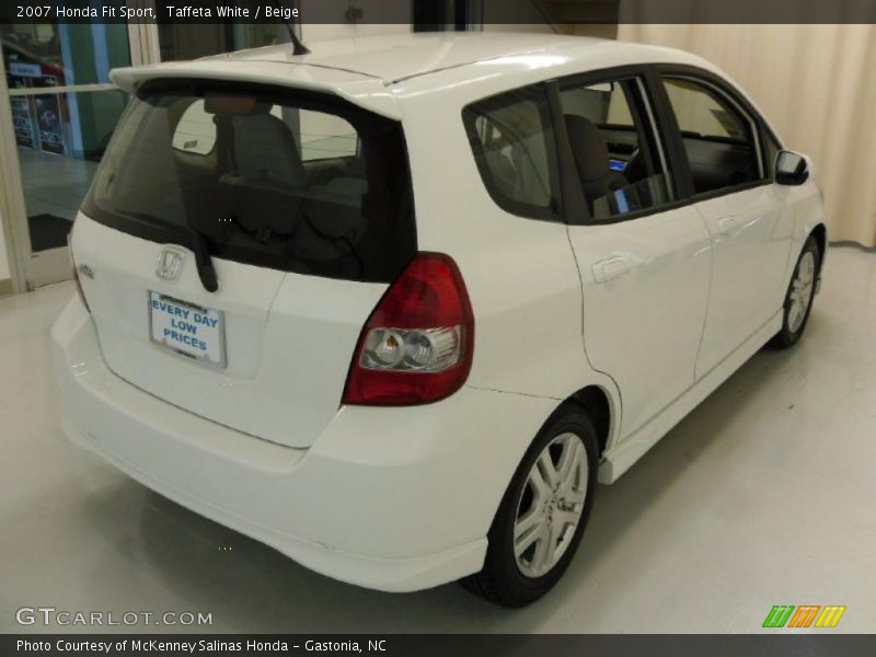 Taffeta White / Beige 2007 Honda Fit Sport