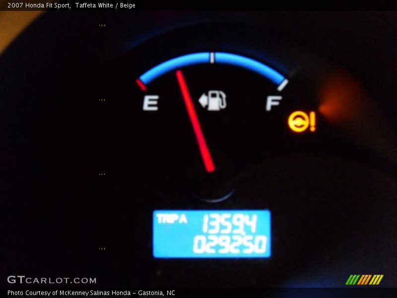 Taffeta White / Beige 2007 Honda Fit Sport