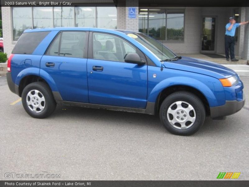 Bright Blue / Gray 2003 Saturn VUE