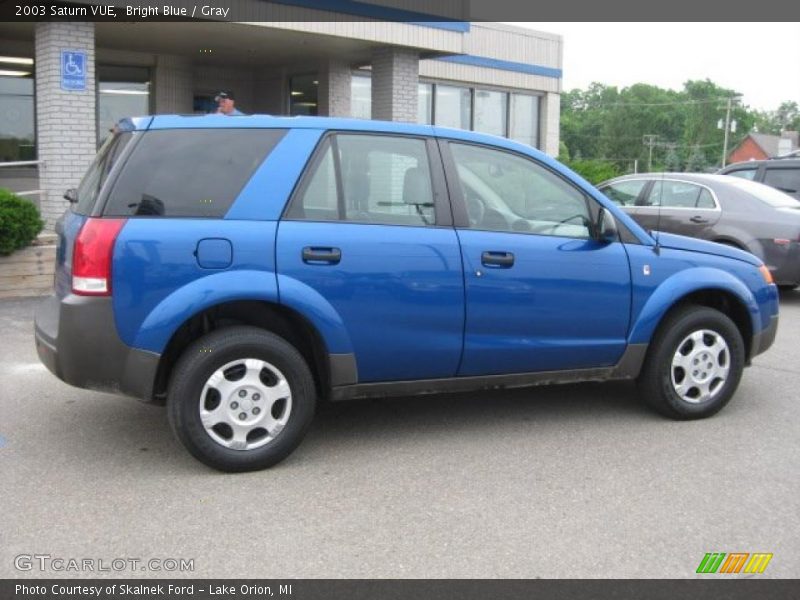 Bright Blue / Gray 2003 Saturn VUE