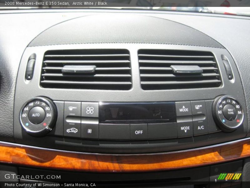 Arctic White / Black 2008 Mercedes-Benz E 350 Sedan