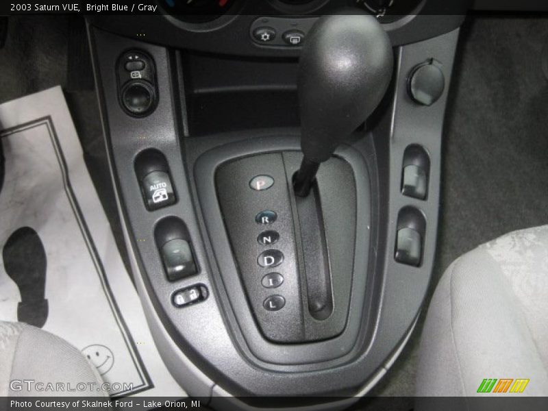 Bright Blue / Gray 2003 Saturn VUE