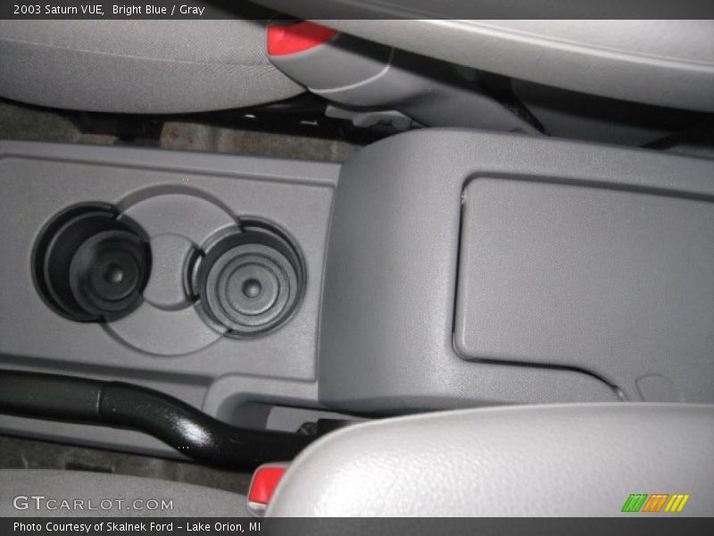 Bright Blue / Gray 2003 Saturn VUE