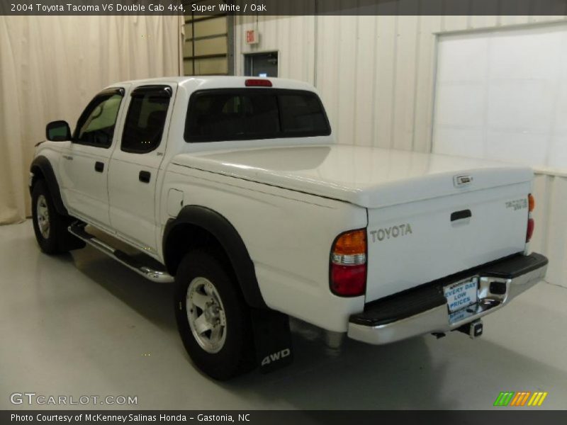 Super White / Oak 2004 Toyota Tacoma V6 Double Cab 4x4