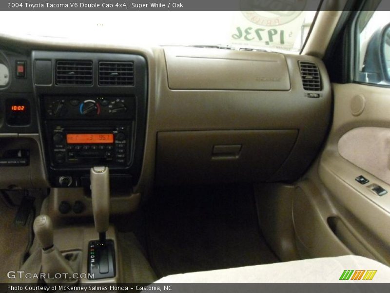 Super White / Oak 2004 Toyota Tacoma V6 Double Cab 4x4
