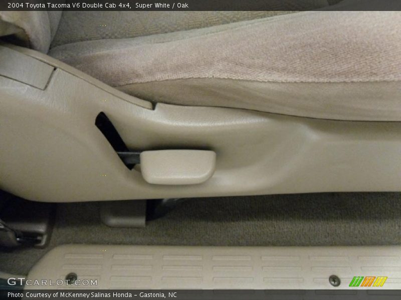 Super White / Oak 2004 Toyota Tacoma V6 Double Cab 4x4
