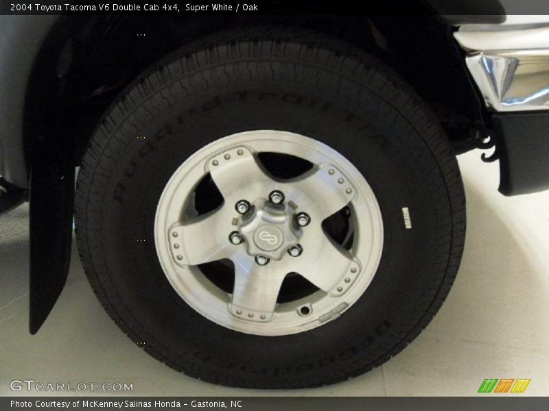 Super White / Oak 2004 Toyota Tacoma V6 Double Cab 4x4