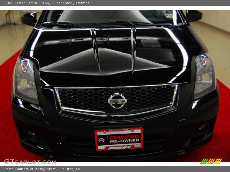Super Black / Charcoal 2009 Nissan Sentra 2.0 SR