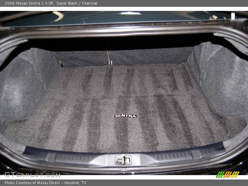 Super Black / Charcoal 2009 Nissan Sentra 2.0 SR