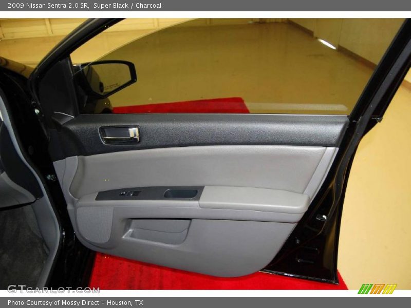 Super Black / Charcoal 2009 Nissan Sentra 2.0 SR