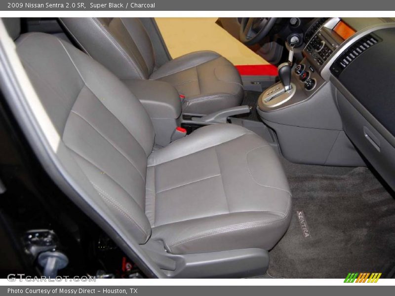 Super Black / Charcoal 2009 Nissan Sentra 2.0 SR