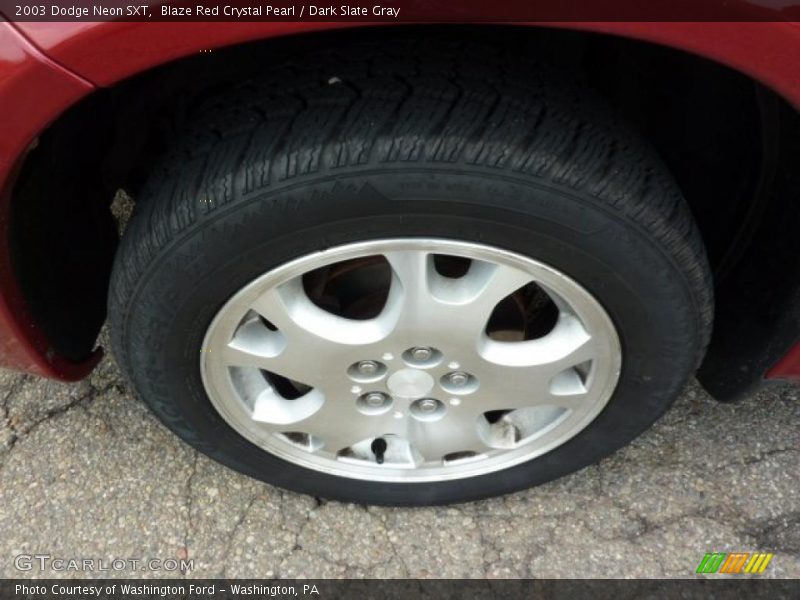 Blaze Red Crystal Pearl / Dark Slate Gray 2003 Dodge Neon SXT