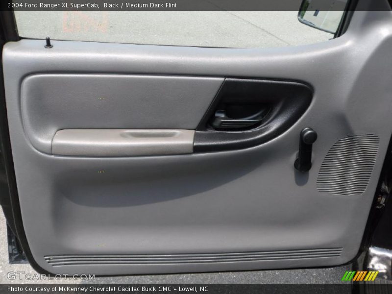 Black / Medium Dark Flint 2004 Ford Ranger XL SuperCab