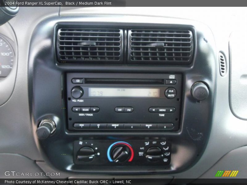 Black / Medium Dark Flint 2004 Ford Ranger XL SuperCab
