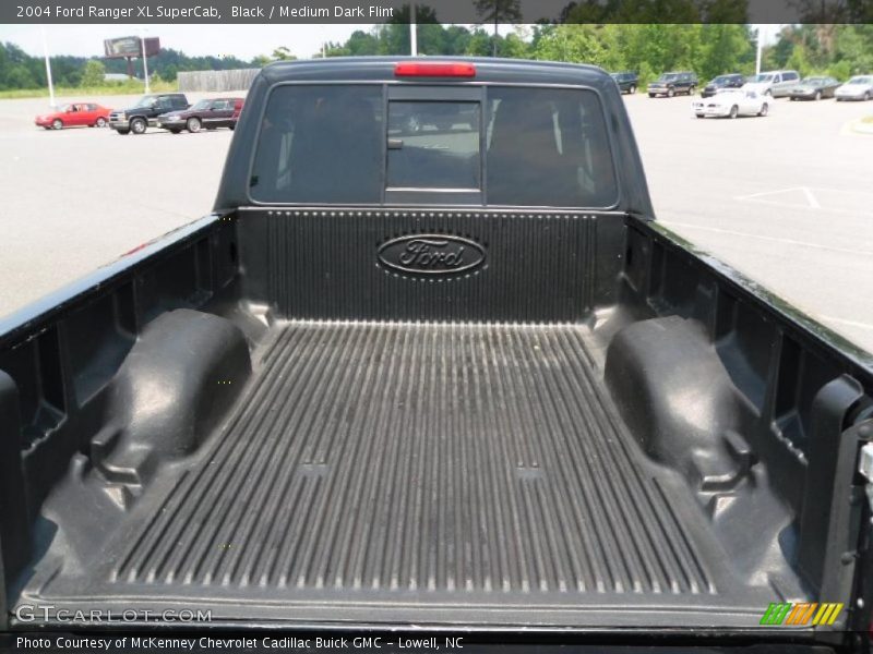 Black / Medium Dark Flint 2004 Ford Ranger XL SuperCab