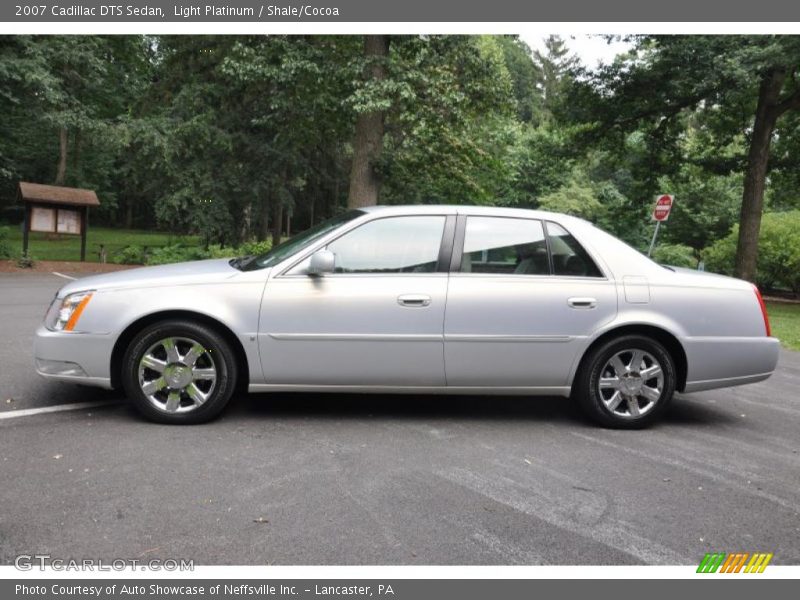 Light Platinum / Shale/Cocoa 2007 Cadillac DTS Sedan