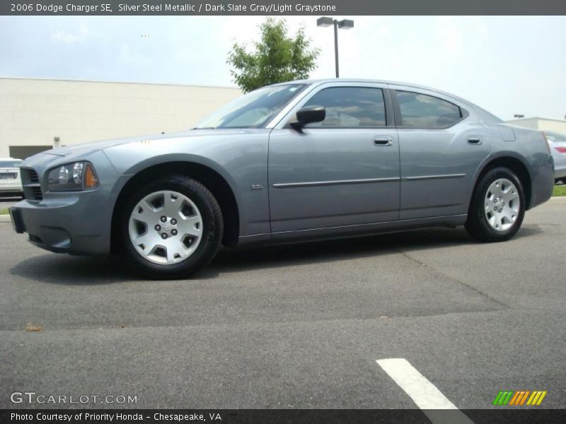 Silver Steel Metallic / Dark Slate Gray/Light Graystone 2006 Dodge Charger SE