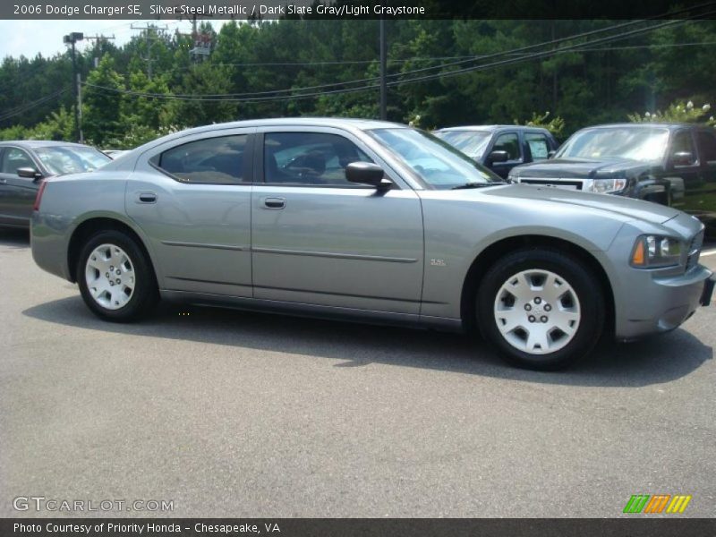Silver Steel Metallic / Dark Slate Gray/Light Graystone 2006 Dodge Charger SE