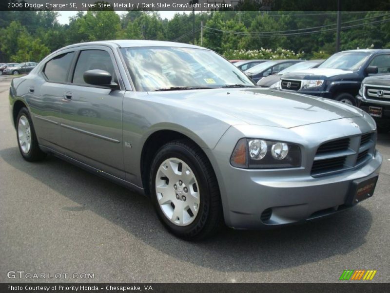 Silver Steel Metallic / Dark Slate Gray/Light Graystone 2006 Dodge Charger SE
