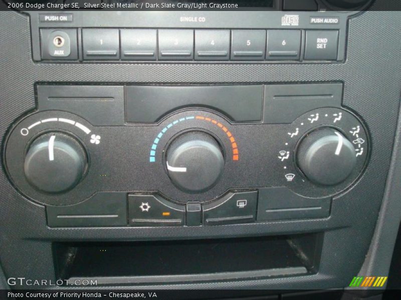 Silver Steel Metallic / Dark Slate Gray/Light Graystone 2006 Dodge Charger SE