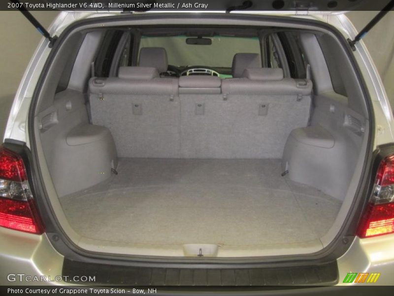 Millenium Silver Metallic / Ash Gray 2007 Toyota Highlander V6 4WD
