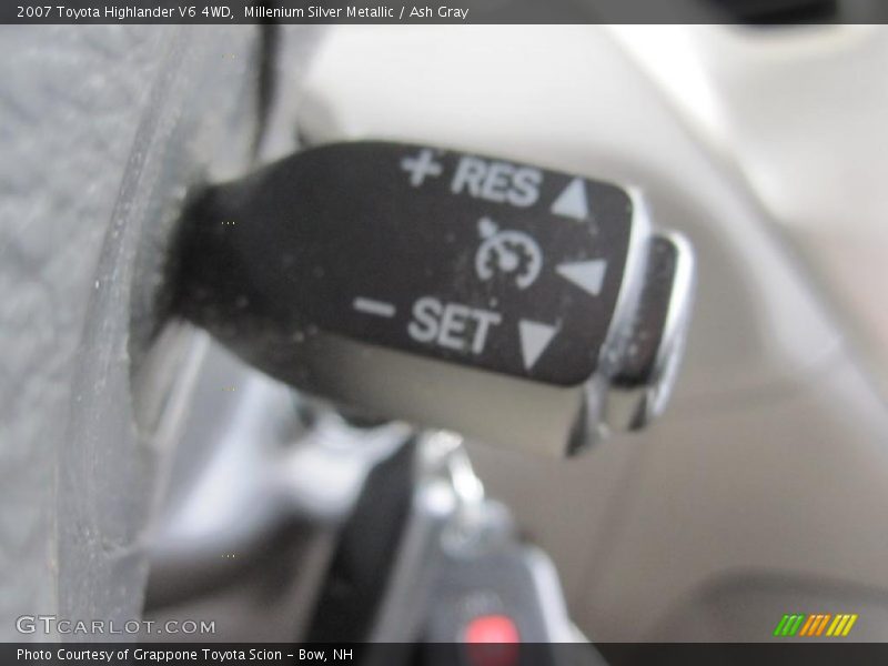 Millenium Silver Metallic / Ash Gray 2007 Toyota Highlander V6 4WD