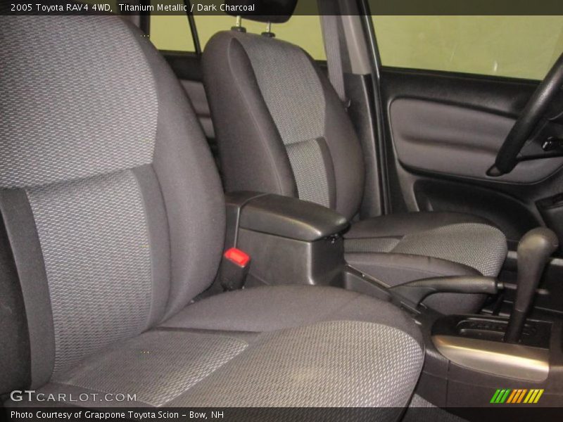 Titanium Metallic / Dark Charcoal 2005 Toyota RAV4 4WD